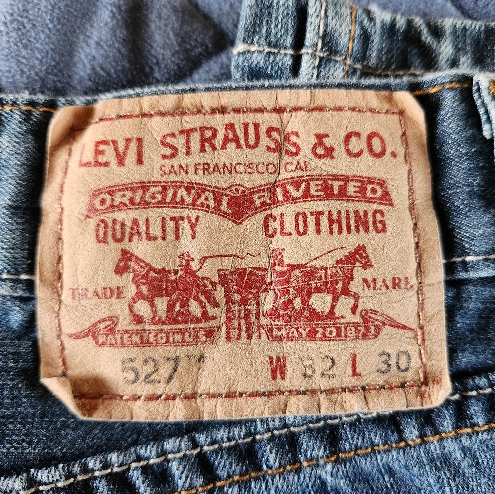 Mens Levi's 527 Bootcut Jeans Sz 32x30 - Picture 6 of 6